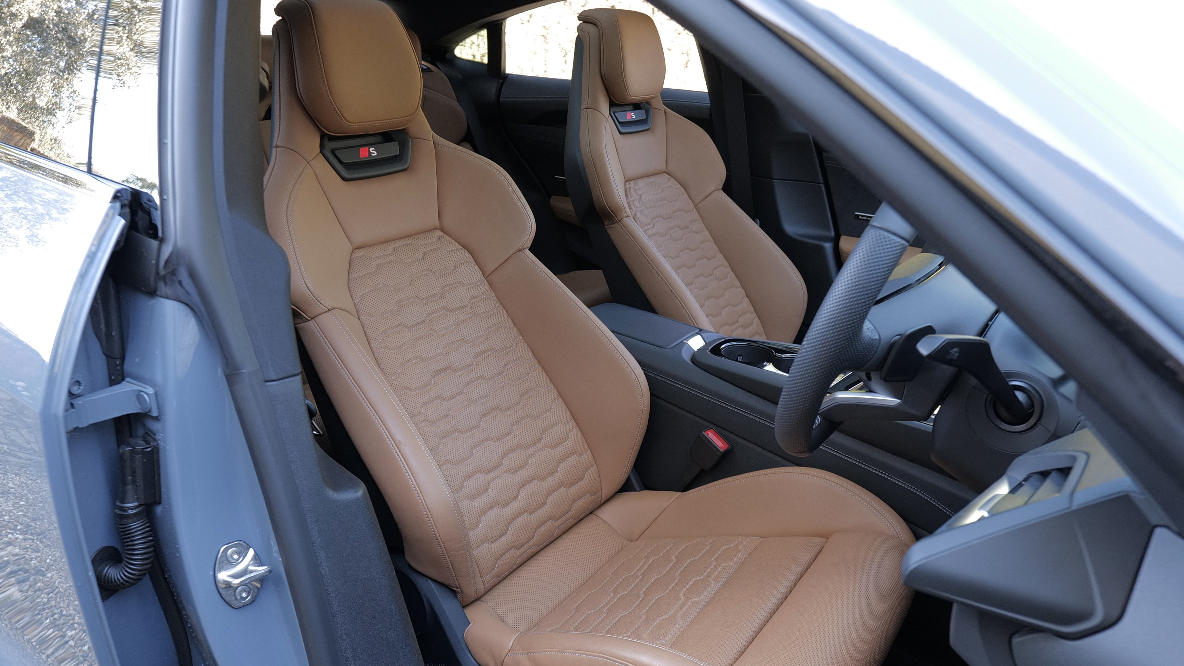 AUDI E-TRON GT SALOON 370kW 105kWh Quattro 4dr Auto [Tech Pack]